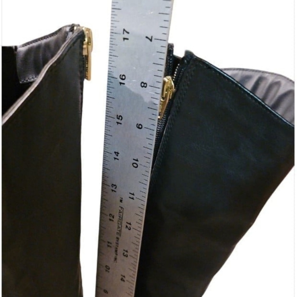 Women's Knee-High Riding Boots - Picture 10 of 11
